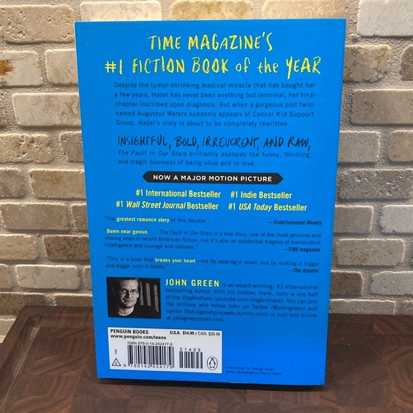 Like New Paperback The Fault in Our Stars by John Green - Picture 2 of 5